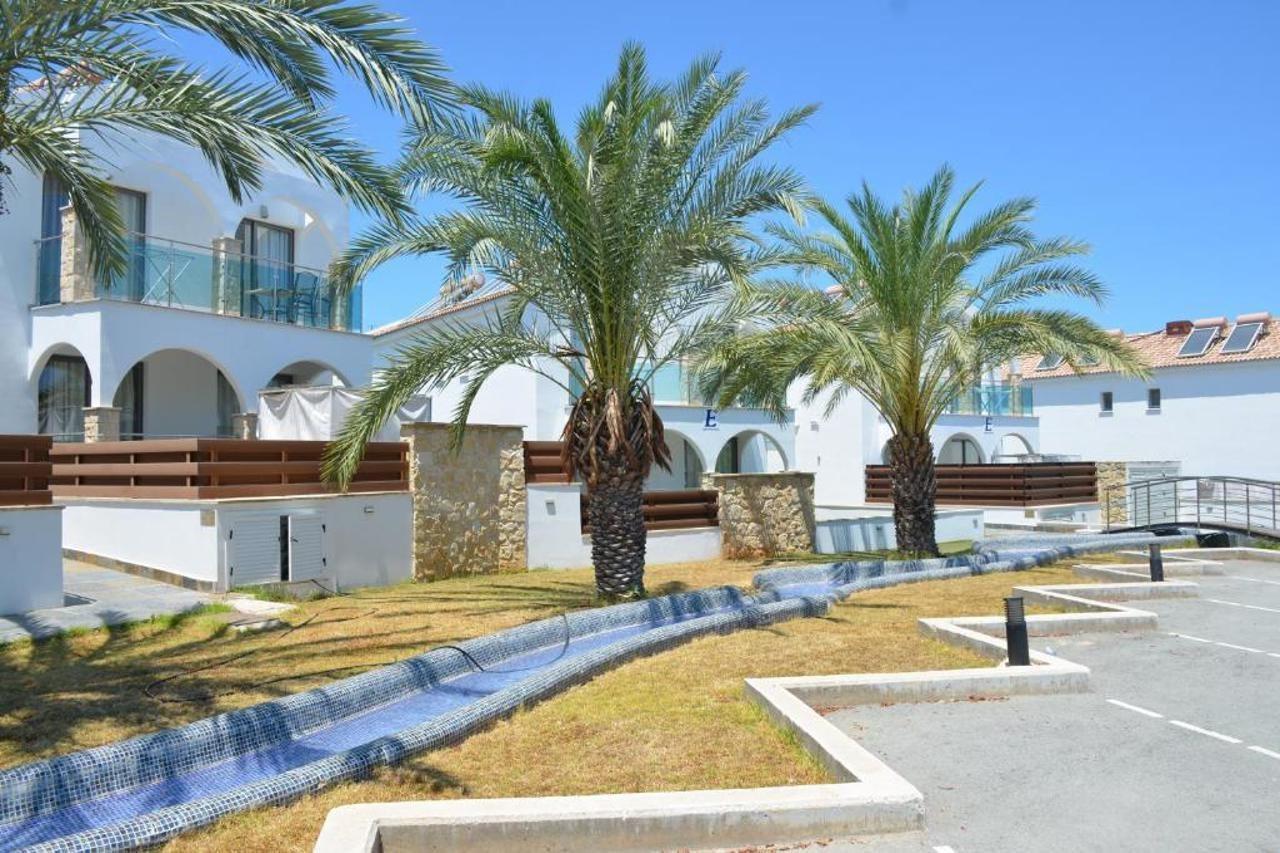 Resort Latchi Escape And Polis